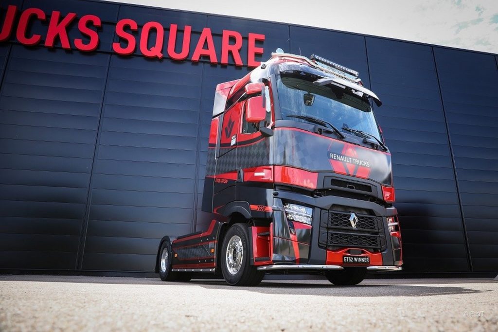 Les 25 et 26 septembre 2021, Renault Trucks accueillera les passionnés aux 24 Heures Camions du Mans avec, au programme, de nombreuses animations pour tous.
