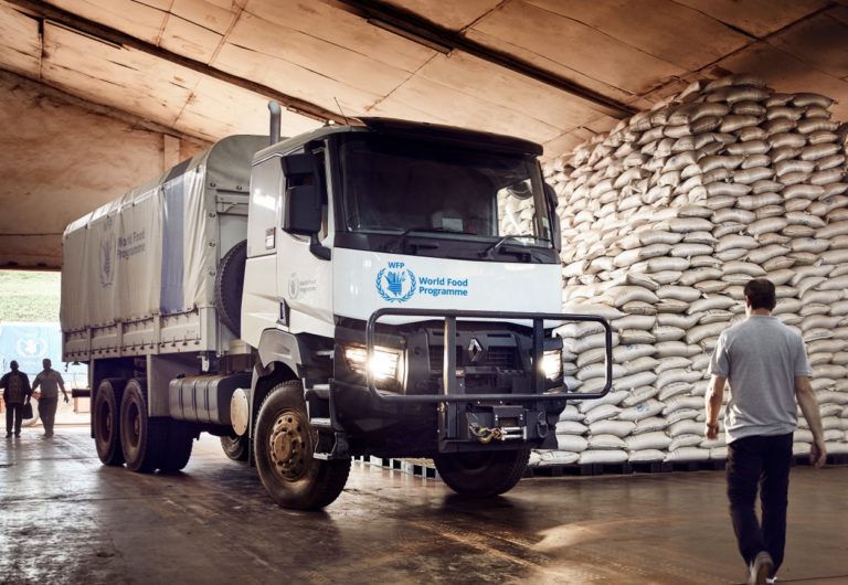 Depuis 2012, date du premier partenariat avec le programme alimentaire mondial, 30 salariés de Renault Trucks ont été mobilisés sur le terrain.