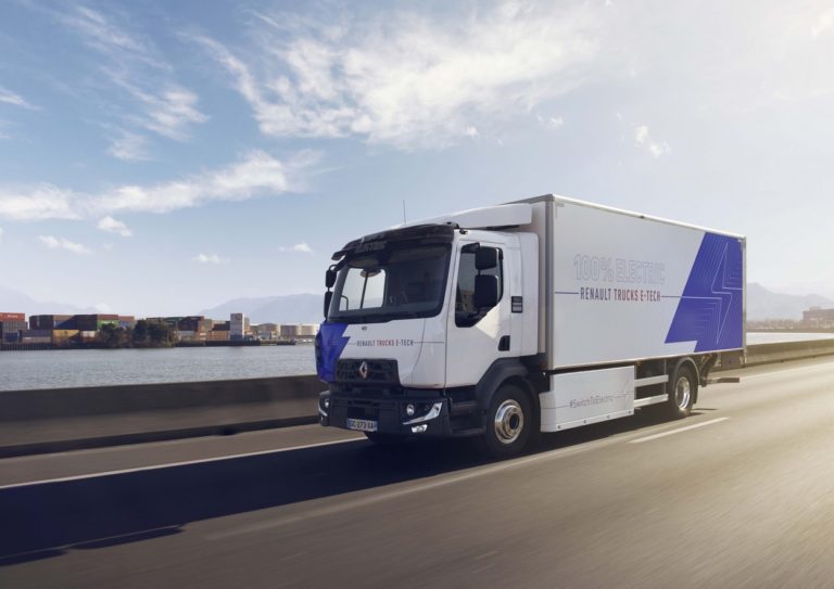 Renault Trucks déploie sa nouvelle offre électrique baptisée E-Tech.