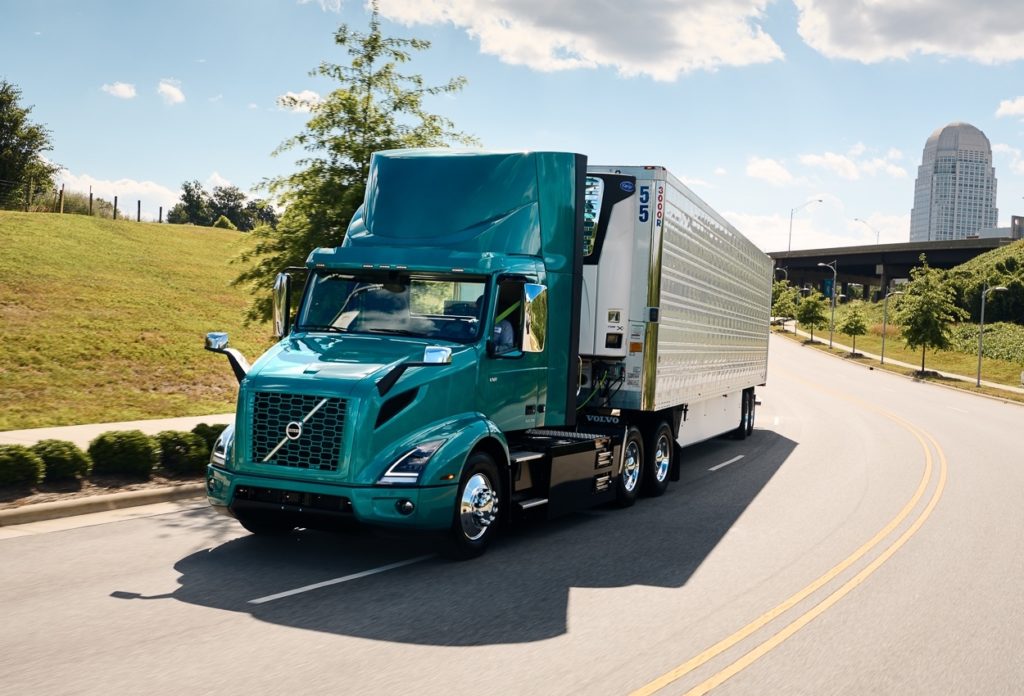 En Amérique du Nord, Volvo Trucks a remporté une commande 110 camions VNR Electric, passée par l’entreprise internationale de logistique Maersk.