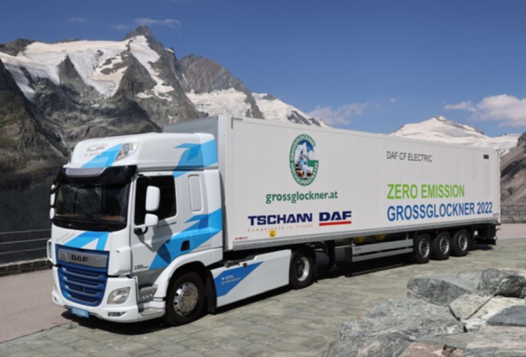 Premier camion entièrement électrique sur la route alpine du Grossglockner. © DAF Trucks